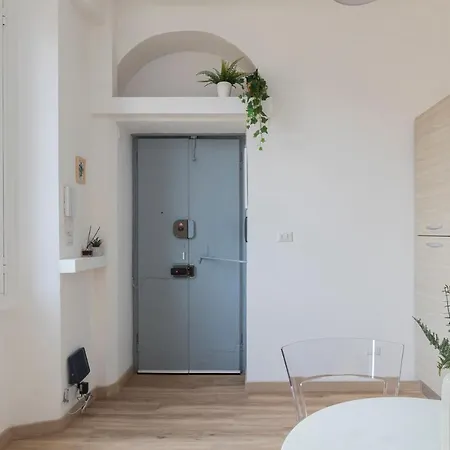 Ihost Flat - Monza 20 *