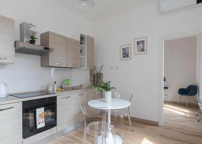 Ihost Flat - Monza 20 Milano